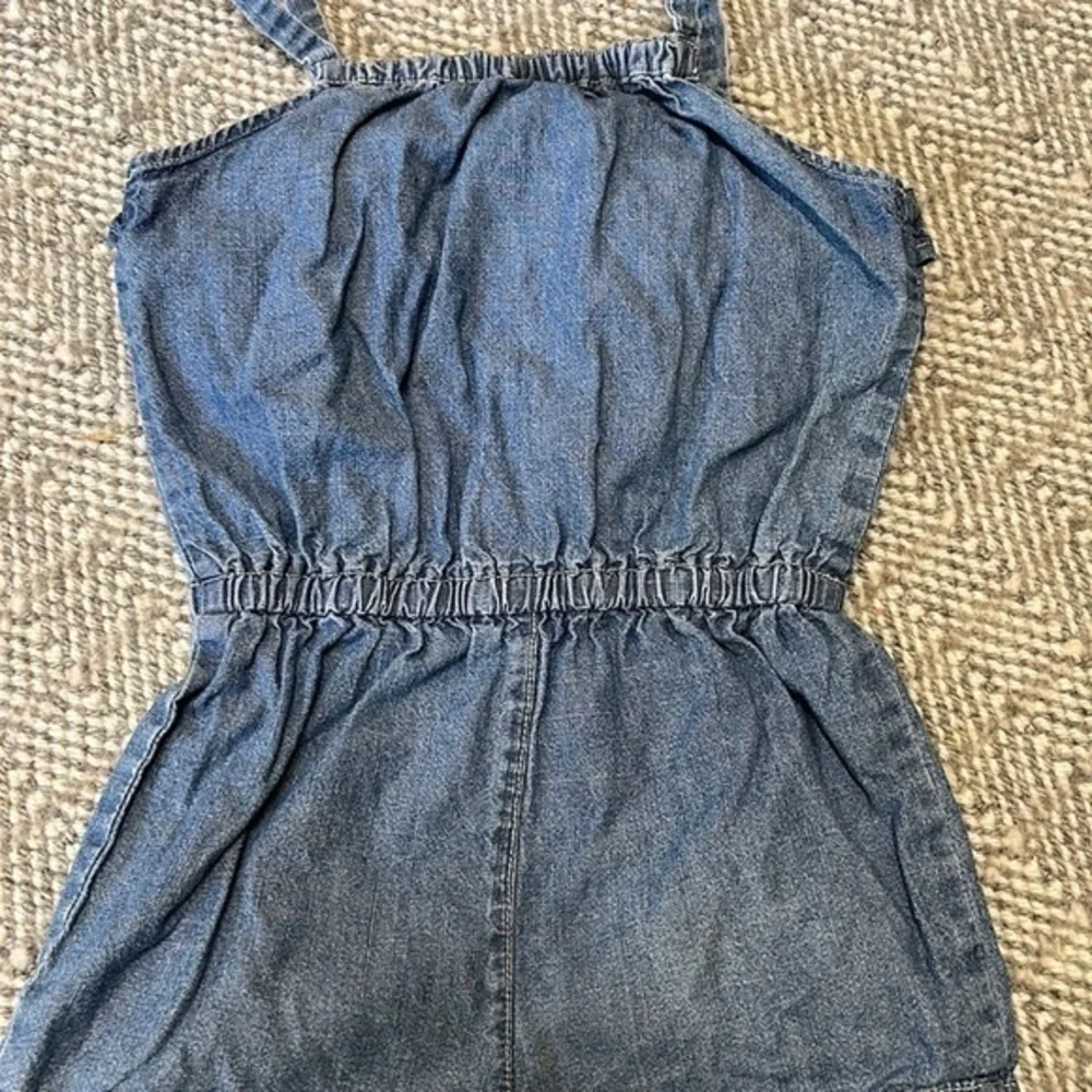 Oshkosh chambray denim‎ romper size 4T